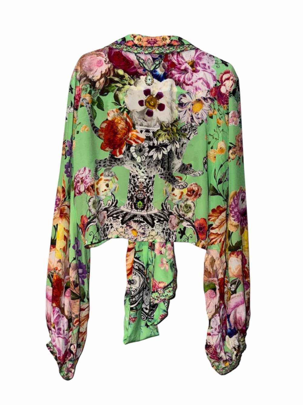 CAMILLA Porcelain Dream Print Tie Front Silk
Crepe Crop Shirt In Green Size L - Picture 4 of 9